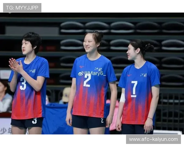 江苏女排范泊宁从青年队上调,有望成年队担纲主攻 江苏女排范泊宁从青年队上调,有望成年队担纲主攻